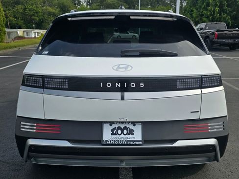 New 2025 Hyundai Ioniq 5 SEL image 11
