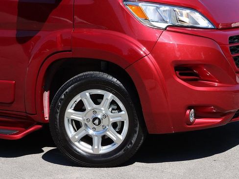 Used 2023 RAM ProMaster 2500 w/ Premium Convenience Group (B) image 10