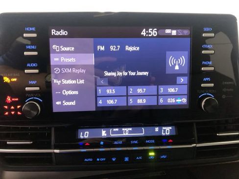 Used 2021 Toyota Sienna LE w/ LE Plus Package FWD image 20