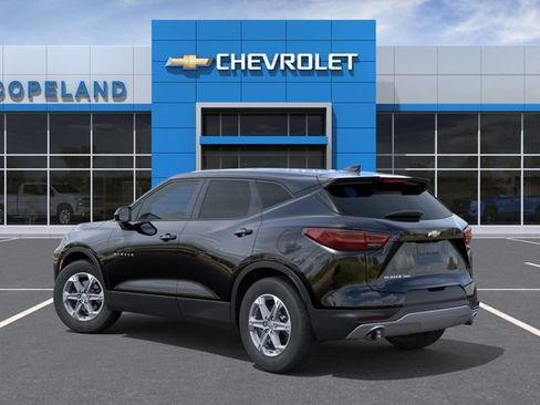 New 2026 Chevrolet Blazer LT AWD/4WD image 3