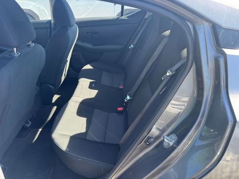 Used 2025 Nissan Sentra SV image 23