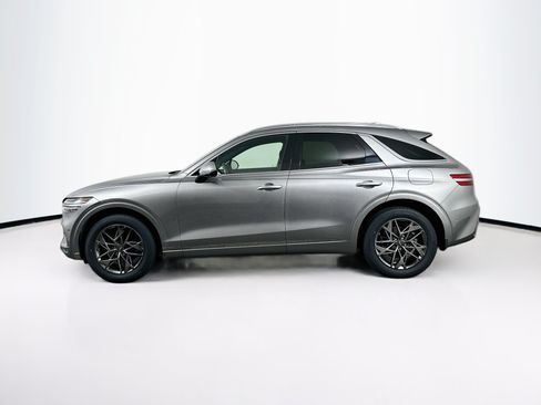Used 2022 Genesis GV70 2.5T w/ Advanced Package AWD/4WD image 4