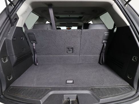 Used 2015 GMC Acadia SLT image 18