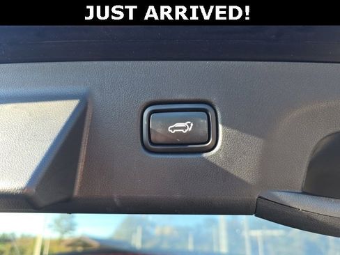 Certified 2024 Hyundai Tucson Limited image 9