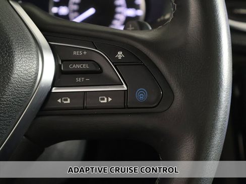 Used 2021 INFINITI QX50 Luxe w/ Appearance Package AWD/4WD image 4