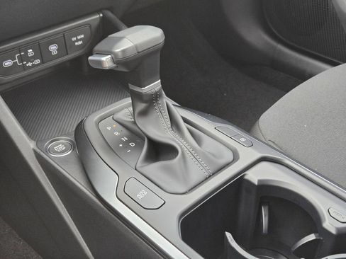 New 2026 Kia K4 FWD image 15