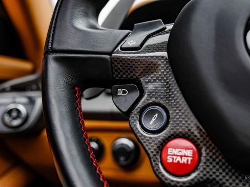 Used 2013 Ferrari 458 Spider 1,600 Original Miles image 59