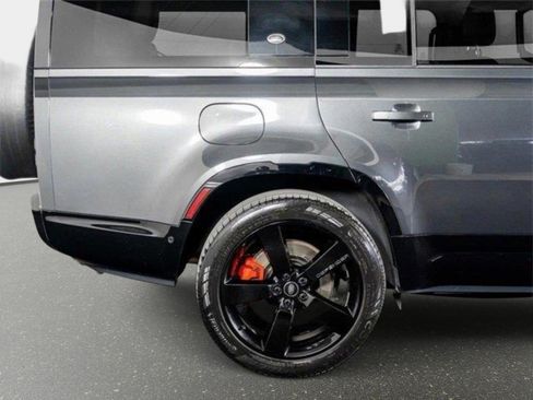 Used 2023 Land Rover Defender 130 X AWD/4WD image 7