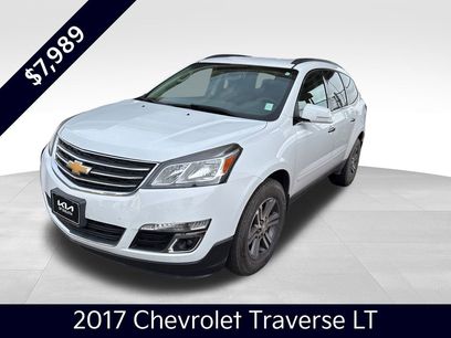 Used 2017 Chevrolet Traverse LT