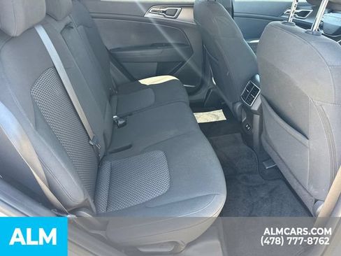 Used 2026 Kia Sportage LX FWD image 17