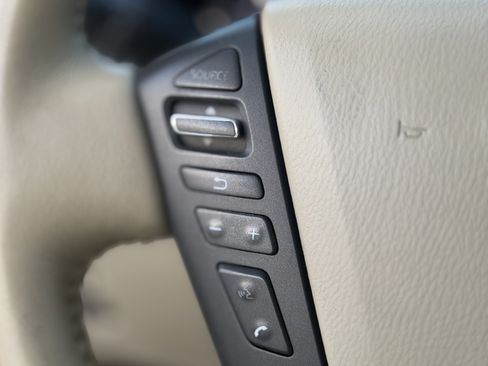 Used 2012 INFINITI QX56 4WD w/ Theater Pkg image 30