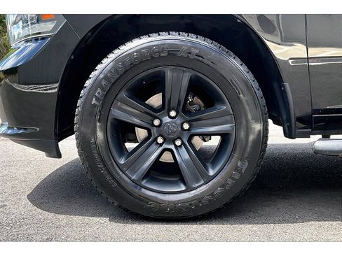 Used 2018 RAM 1500 Sport w/ Convenience Group AWD/4WD image 9