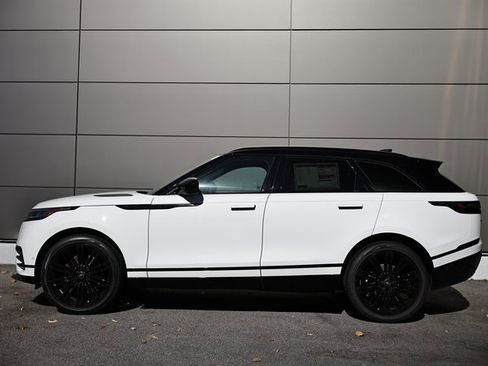 New 2026 Land Rover Range Rover Velar Dynamic SE image 4