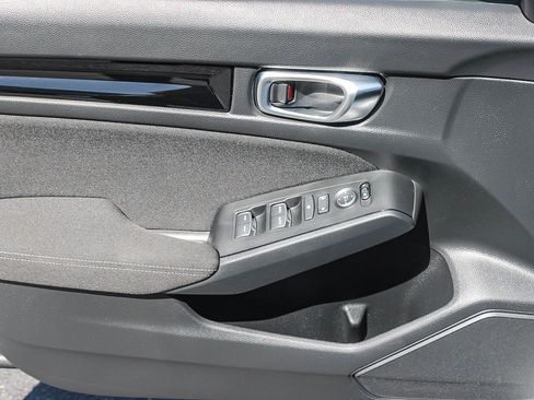 Certified 2025 Honda Civic Sport image 21