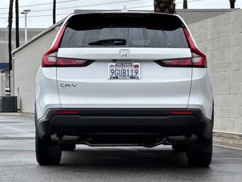 Certified 2023 Honda CR-V EX image 9