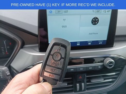 Used 2024 Ford Escape Active AWD/4WD image 2