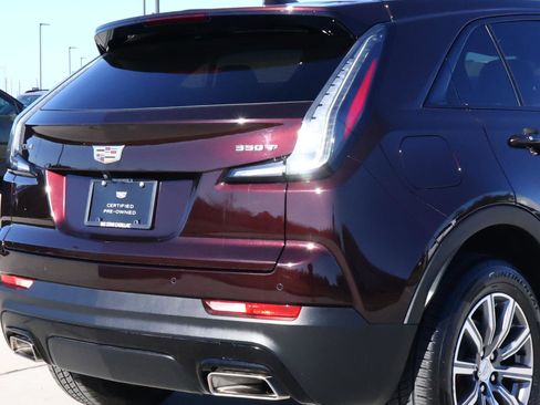 Used 2021 Cadillac XT4 Sport image 11