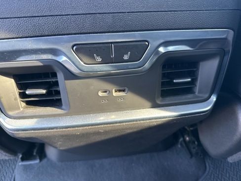 Used 2022 GMC Sierra 1500 Denali image 36