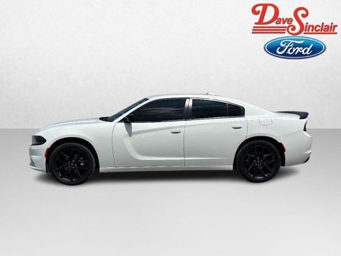 Used 2023 Dodge Charger SXT w/ Blacktop Package RWD image 10