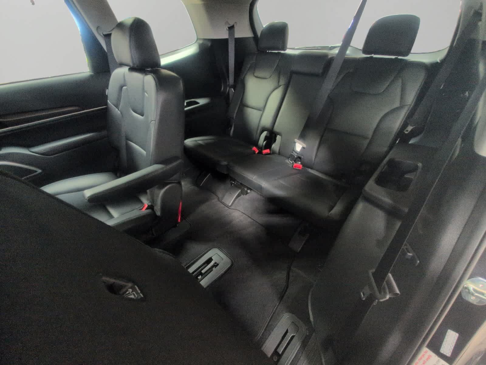 Used 2025 Kia Telluride S AWD/4WD image 13