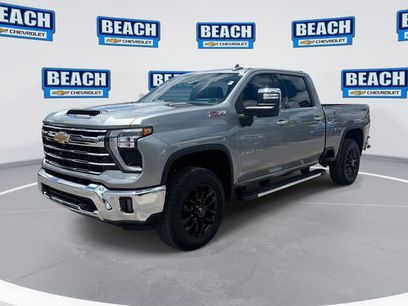 Used 2025 Chevrolet Silverado 2500 LTZ w/ LTZ Premium Package