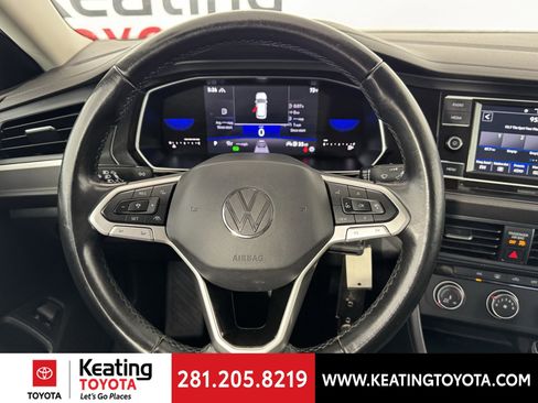 Used 2022 Volkswagen Jetta S image 28