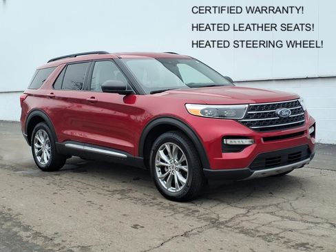 Certified 2022 Ford Explorer XLT w/ Equipment Group 202A image 1