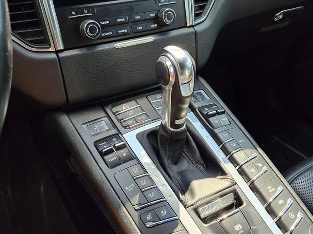 Used 2018 Porsche Macan S AWD/4WD image 10