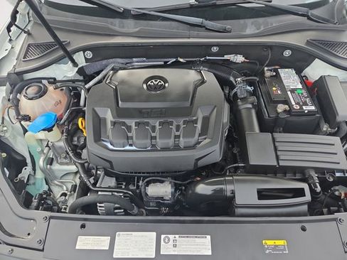 Used 2018 Volkswagen Passat 2.0T SE image 32