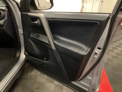 Used 2017 Toyota RAV4 XLE image 46