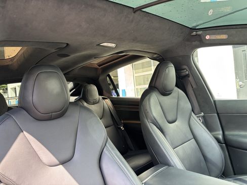 Used 2023 Tesla Model X AWD/4WD image 22