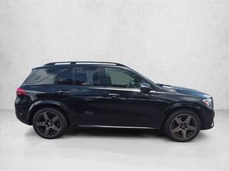 Used 2024 Mercedes-Benz GLE 450 4MATIC video 4
