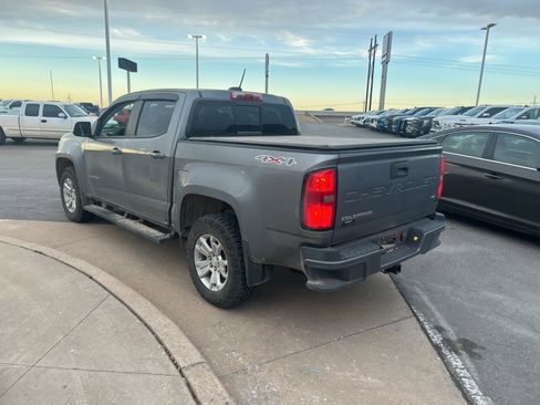 Used 2021 Chevrolet Colorado LT w/ LT Convenience Package image 7