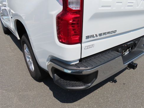 Used 2023 Chevrolet Silverado 1500 LT w/ Protection Package image 10