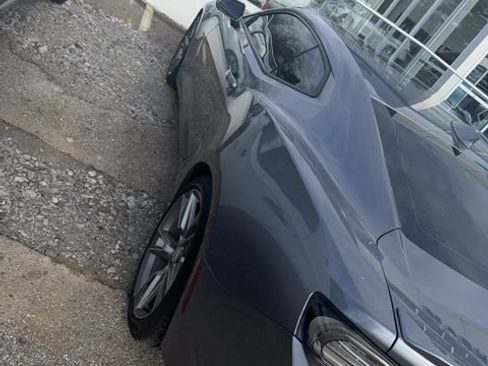 Used 2019 Chevrolet Camaro LT w/ RS Package image 4