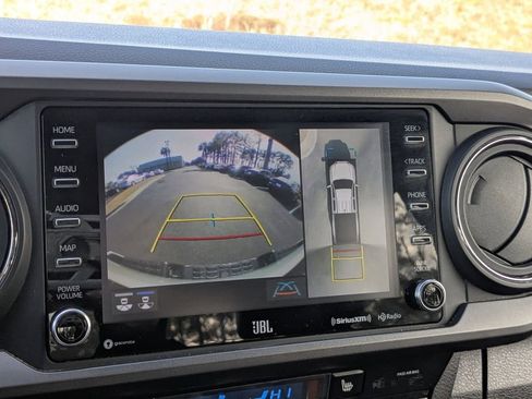 Certified 2022 Toyota Tacoma TRD Off-Road w/ TRD Premium Off Road Package image 20