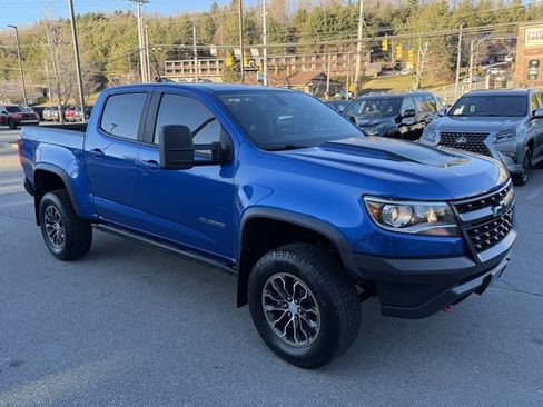 Used 2020 Chevrolet Colorado ZR2 image 3