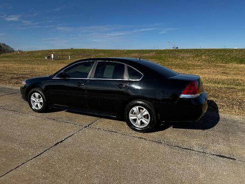 Used 2014 Chevrolet Impala Limited LS image 7