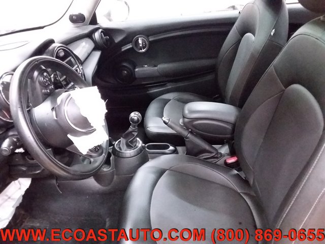 Used 2015 MINI Cooper 2-Door Hardtop FWD image 9