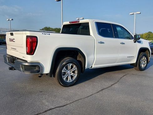 Used 2025 GMC Sierra 1500 SLT AWD/4WD image 3