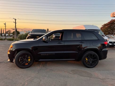 Used 2018 Jeep Grand Cherokee Trackhawk image 4