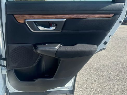 Used 2019 Honda CR-V EX image 18