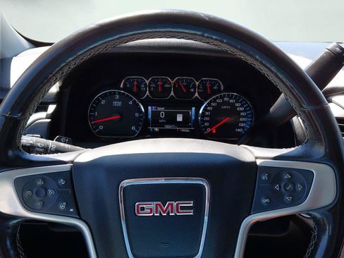 Used 2018 GMC Yukon XL SLT w/ Premium Edition AWD/4WD image 52
