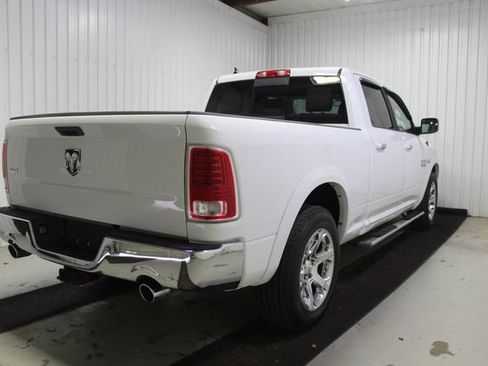 Used 2017 RAM 1500 Laramie RWD image 4