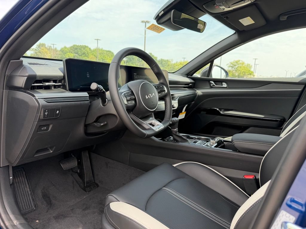 New 2026 Kia K5 GT-Line FWD image 9