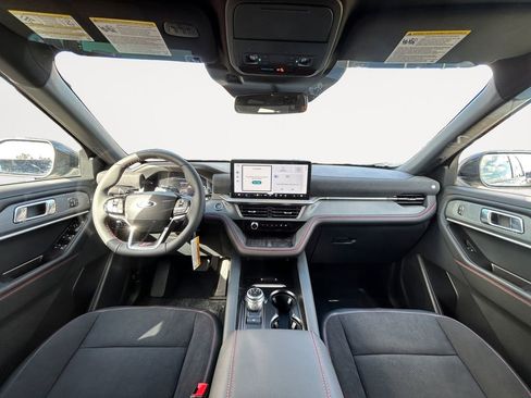 New 2025 Ford Explorer ST image 13