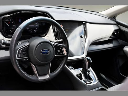 Used 2021 Subaru Outback Premium AWD/4WD image 13