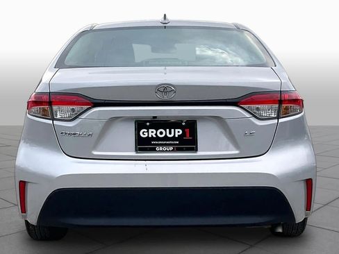 Used 2024 Toyota Corolla LE image 5