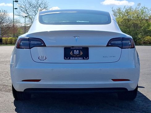 Used 2022 Tesla Model 3 Long Range AWD/4WD image 23