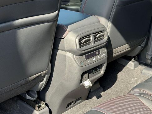 New 2026 Honda Pilot Black Edition image 25